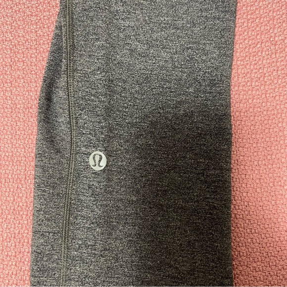 Lululemon Speed Up Crop (21") Heathered Black size 6 - Picture 11 of 13